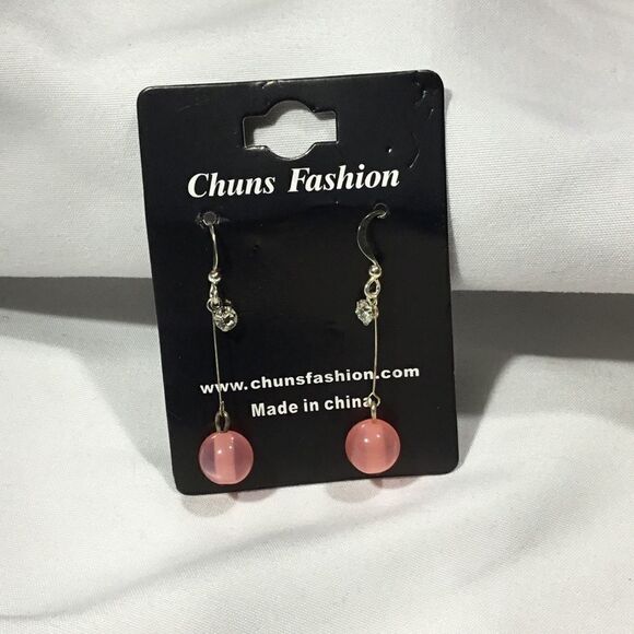 Single Bead Dangle Earrings (UC3) - Picture 1 of 4